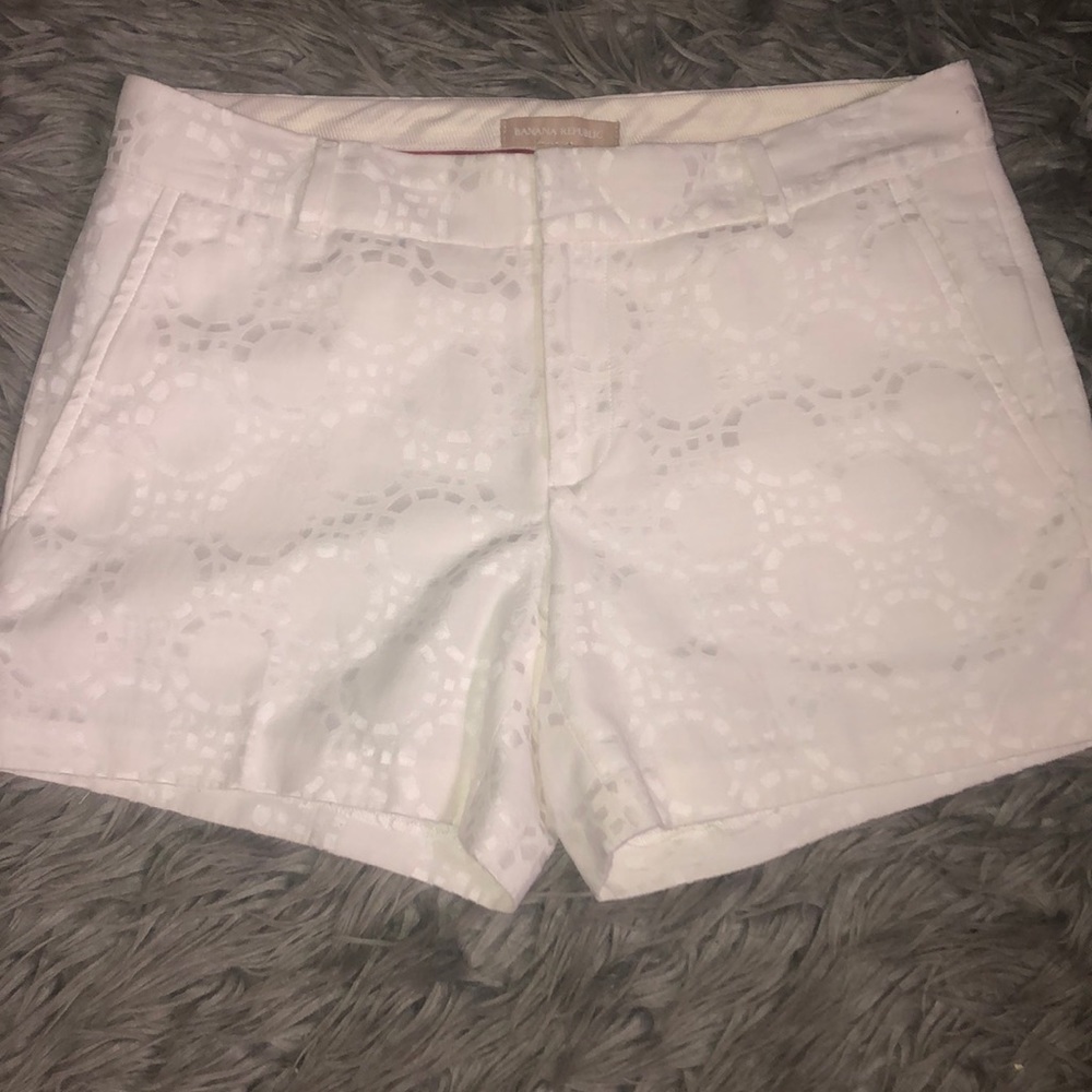 Women’s shorts sz 6